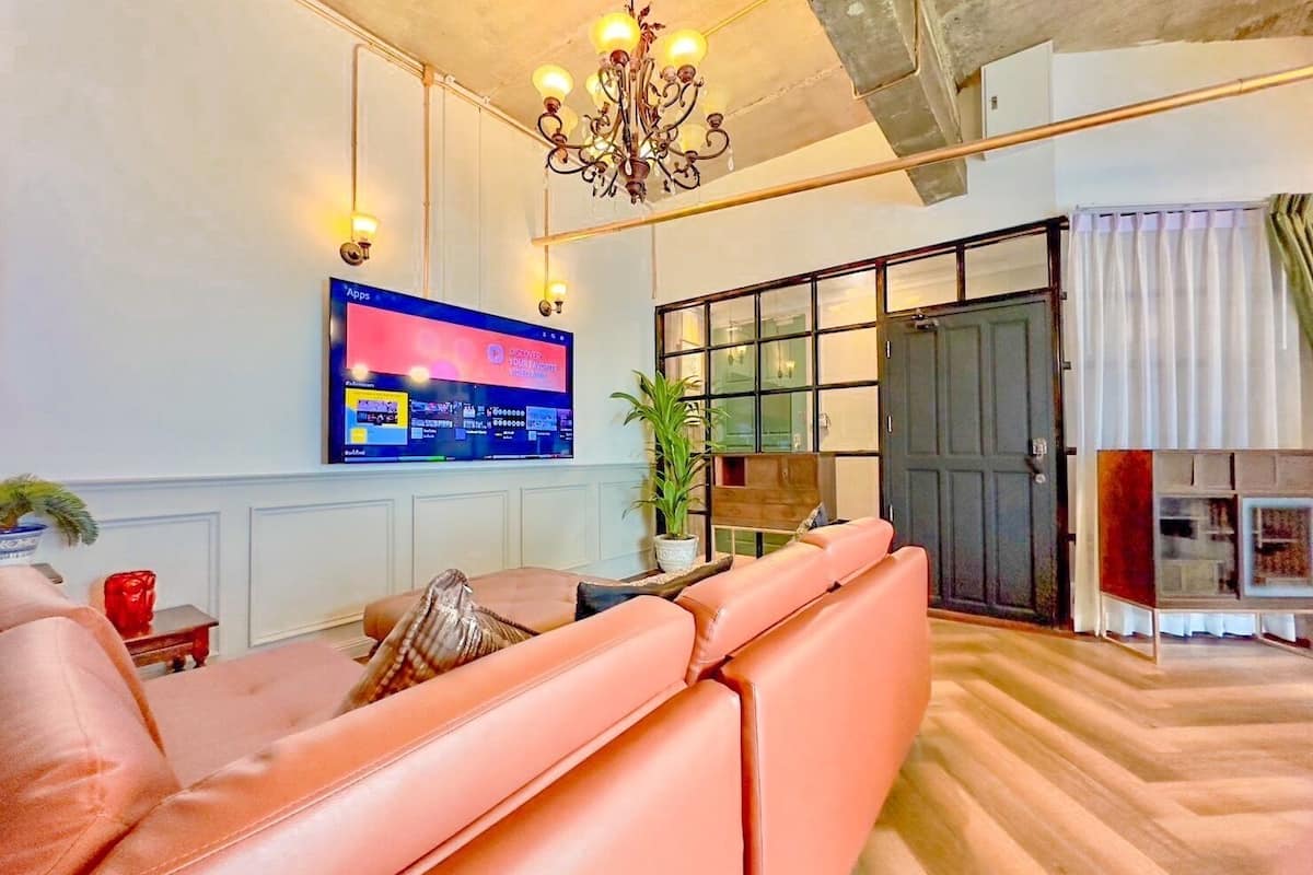 family room, 2 bedrooms | living area | tv