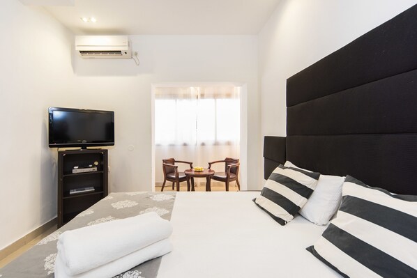 Estudio clásico | Cunas gratuitas, camas extra y wifi gratis