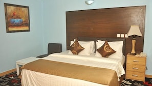 1 bedroom, in-room safe, desk, blackout curtains - Hotel Interconnect (Abuja)