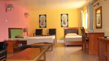 Superior Twin kamer | Een kluis op de kamer, een bureau, gratis wifi