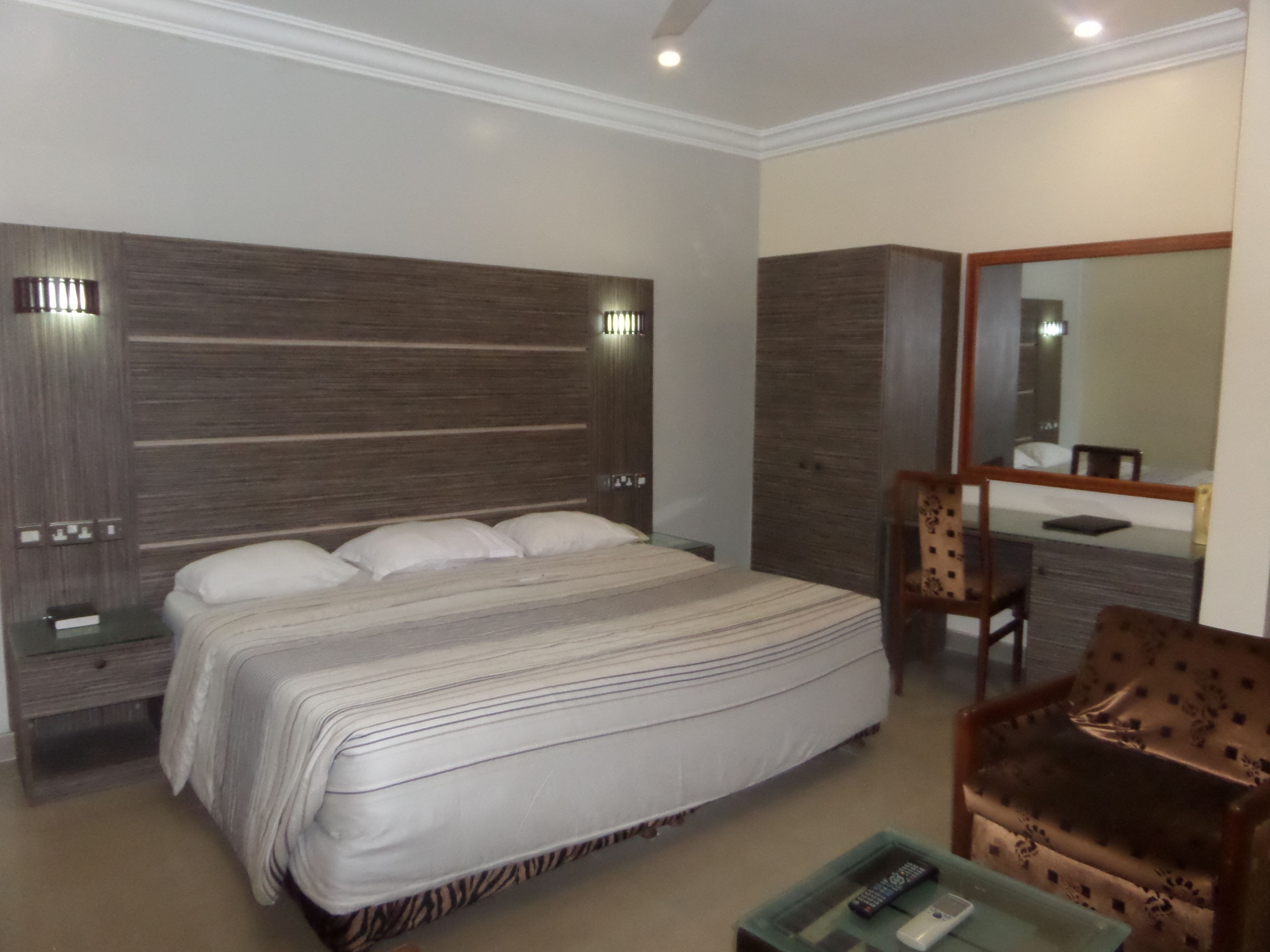 Luxury Suite, 1 Bedroom, City View | 1 bedroom, premium bedding, in-room safe, individually decorated