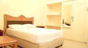 1 bedroom, premium bedding, in-room safe, individually decorated