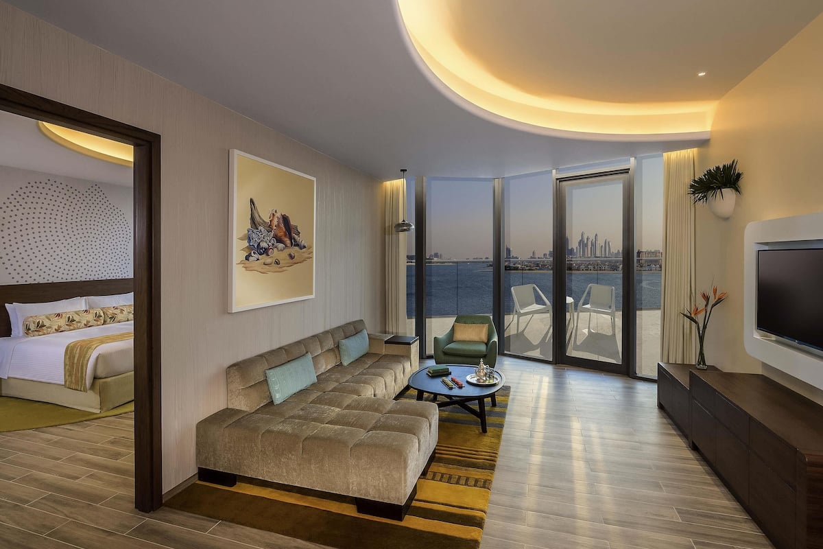 Suite Premium, 1 chambre, balcon (Palm Sea View and Club Lounge Access) | Draps en coton égyptien, literie de qualité supérieure