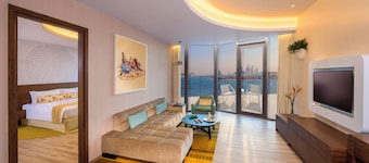 The Retreat Palm Dubai MGallery by Sofitel