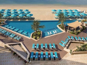 Exterior - The Retreat Palm Dubai MGallery by Sofitel (Dubai)
