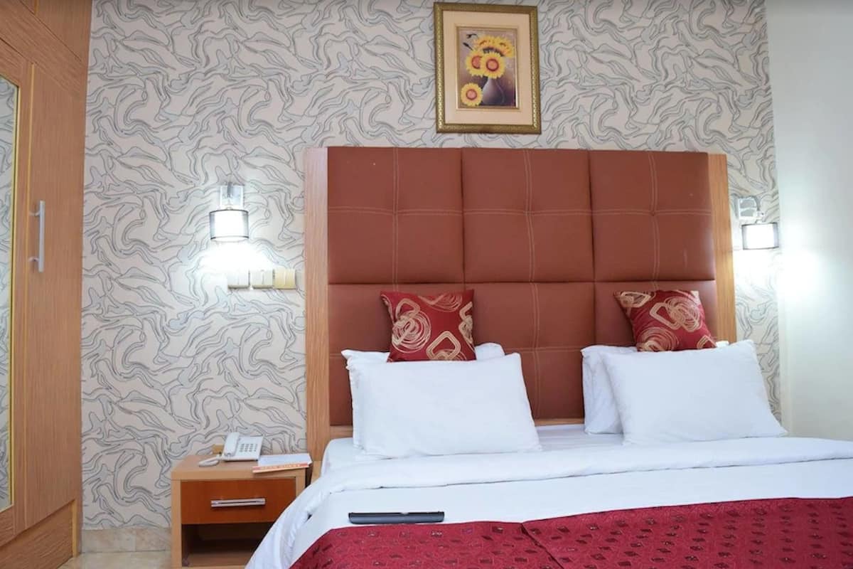 In-room safe, individually decorated, individually furnished