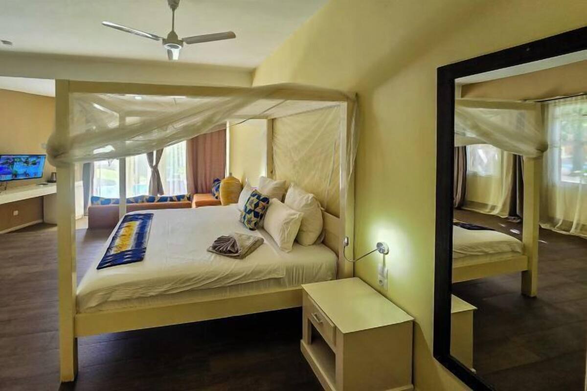 1 bedroom, premium bedding, in-room safe, individually decorated