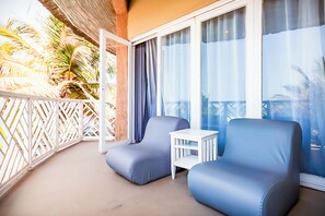 Premium-Zimmer, Meerblick | Terrasse/Patio