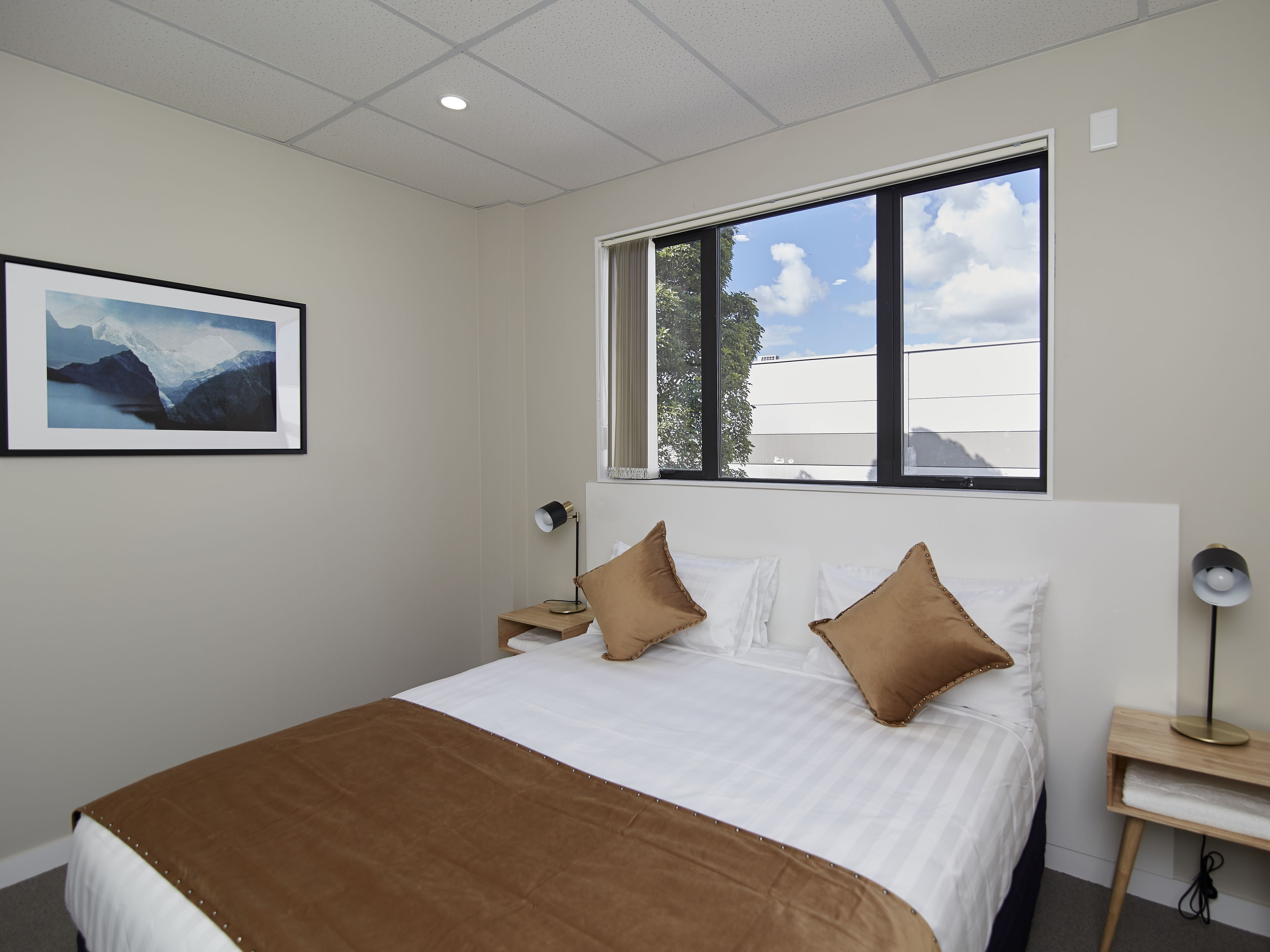 Photo - Three Palms Lodge