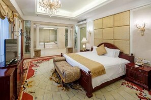 Phòng Suite Presidential | Minibar, két bảo mật tại phòng, bàn, màn/rèm cản sáng 