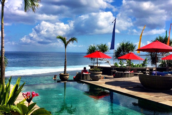 2 outdoor pools, pool umbrellas, sun loungers