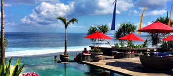 The Palms Ceningan Hotel