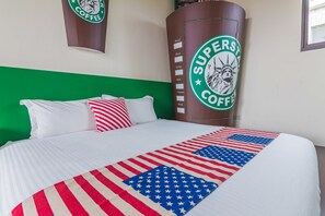 Family Room | Desk, blackout drapes, soundproofing, free WiFi - Pisa B&B (Wujie)