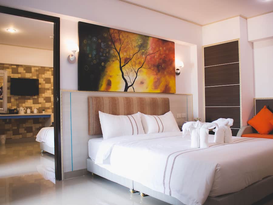 In-room safe, rollaway beds, free WiFi, bed sheets