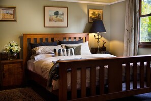 Traditional House, 3 Bedrooms, Garden View, Courtyard Area