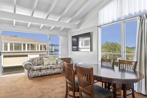 Deluxe Suite, 2 Bedrooms, Lake View | Living area | Flat-screen TV - Taupo Thermal Motel & Spa - Adults Only (Taupo)