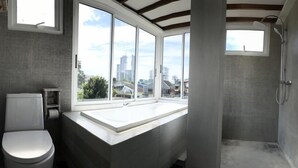 Entire House | Badezimmer