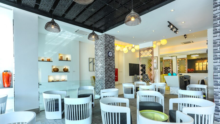 Zaki Hotel Apartment