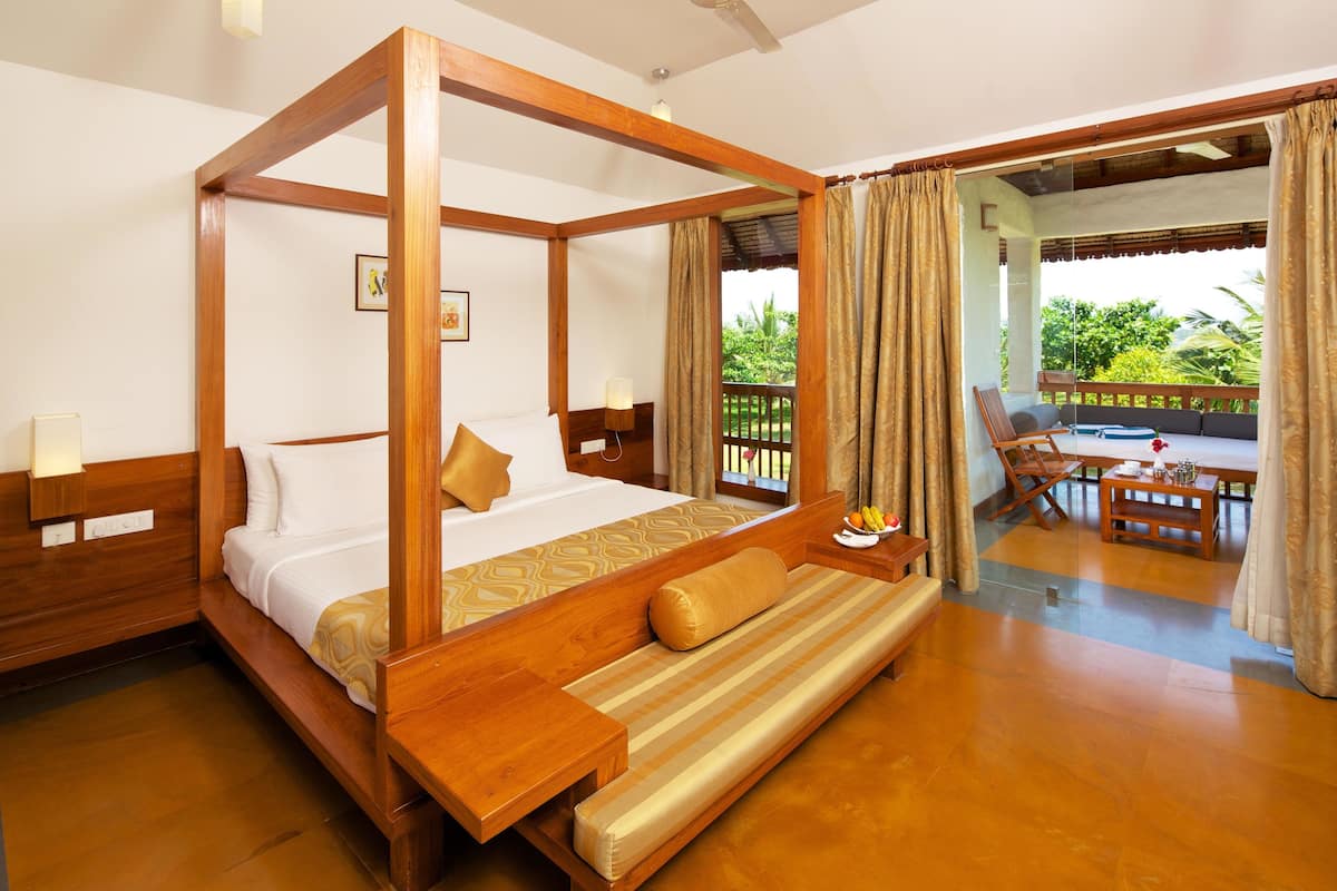 Room, Lake View, Lakeside | Premium bedding, minibar, in-room safe, desk