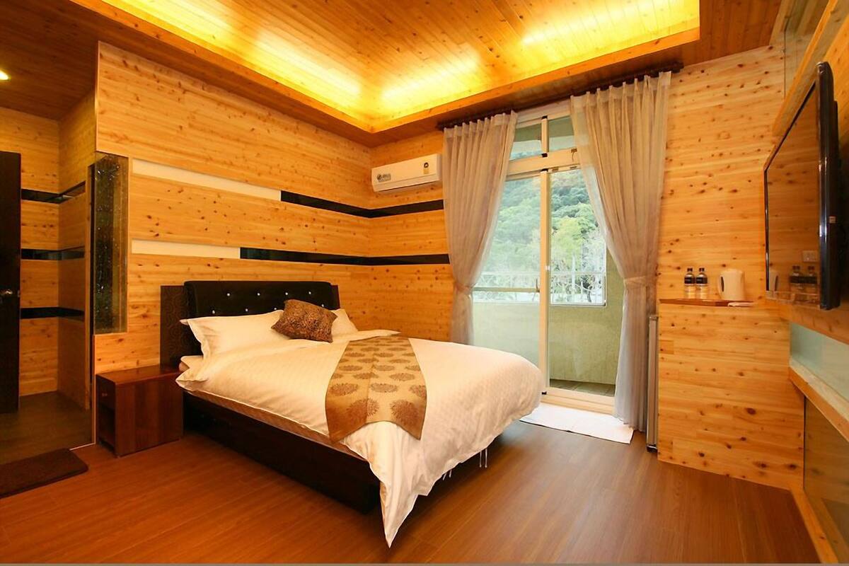 Superior Double Room | Blackout curtains, rollaway beds, free WiFi