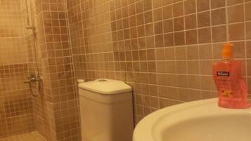 Articles de toilette gratuits, serviettes fournies