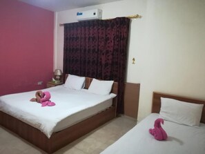 Soundproofing, iron/ironing board, free WiFi, bed sheets