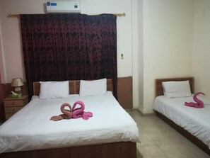 Soundproofing, iron/ironing board, free WiFi, bed sheets