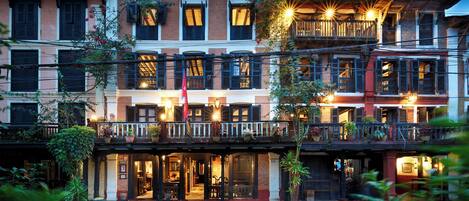 Façana frontal de l'allotjament