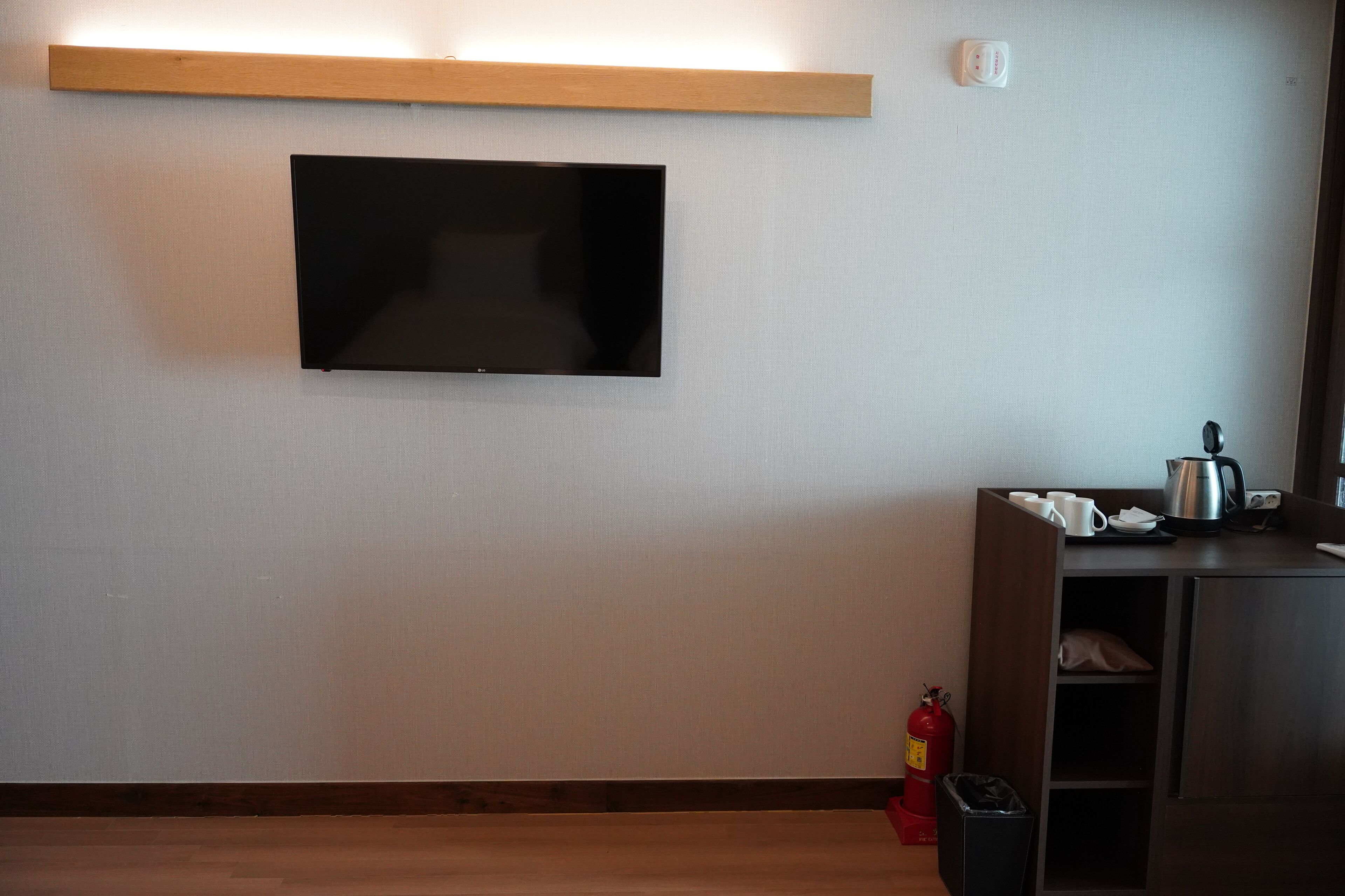 family room with breakfast. floor heating | blackout curtains, iron/ironing board, free wifi, bed sheets