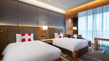Minibar, in-room safe, desk, blackout drapes