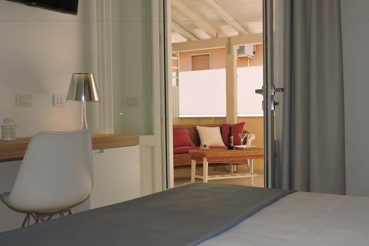 Ropa de cama de alta calidad, edredón y minibar