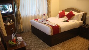 Phòng đôi Deluxe, 1 giường cỡ queen | Truy cập Internet không dây miễn phí 