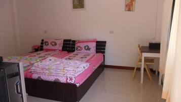 Rollaway beds, free WiFi