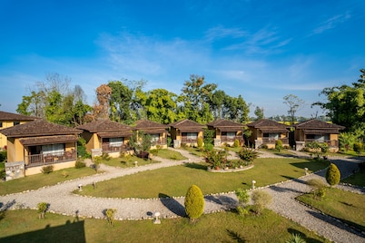 Jungle Villa Resort