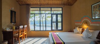 Jungle Villa Resort