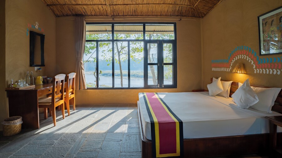 Jungle Villa Resort