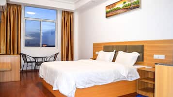 In-room safe, desk, iron/ironing board, free WiFi