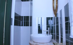 Buồng tắm vòi sen, vòi sen phun mưa, đồ dùng nhà tắm miễn phí 