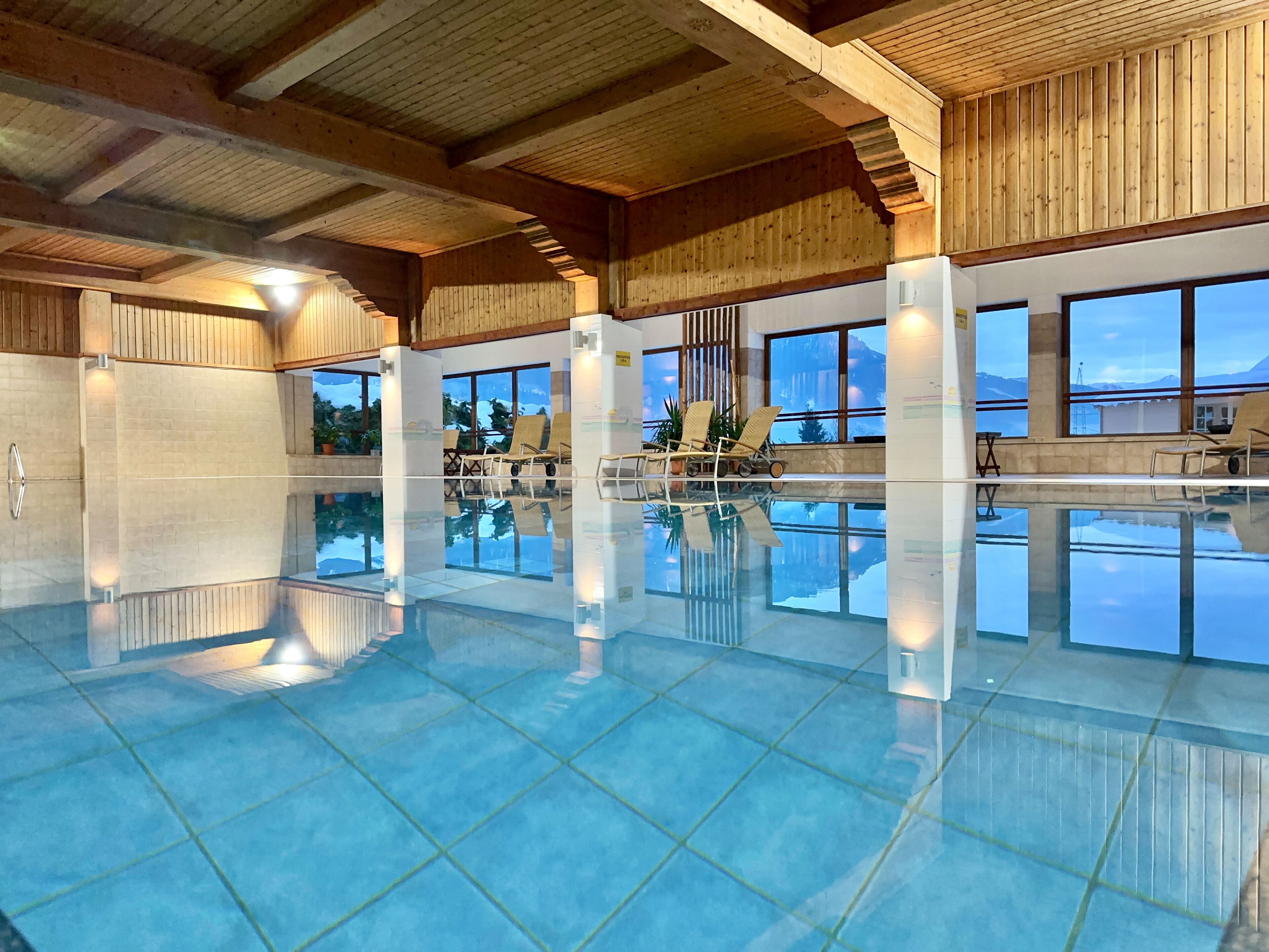 indoor pool, pool loungers