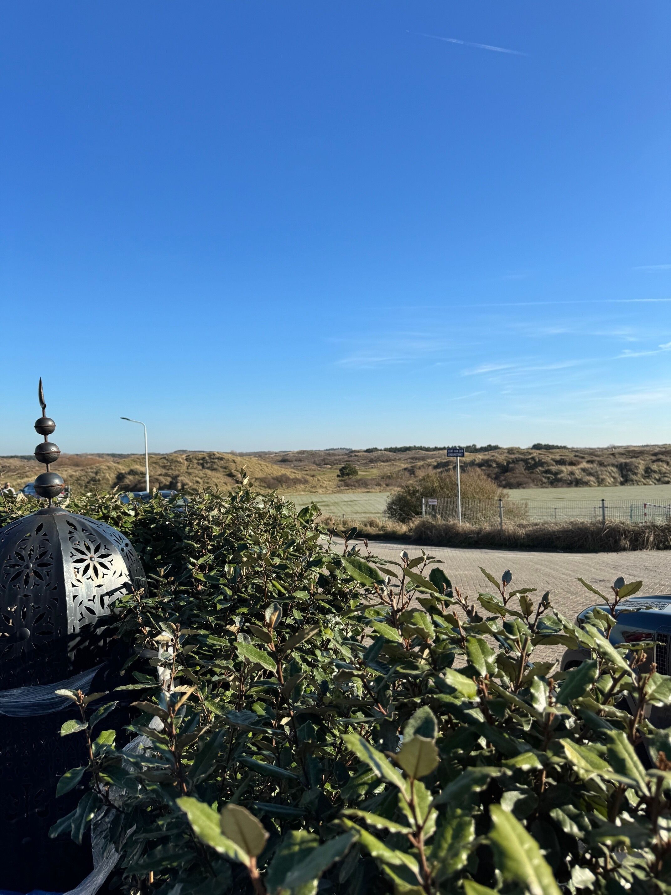 Studiosvit Comfort - 1 queensize-säng | Sängtillbehör av högsta kvalitet, individuell inredning och unika möbler