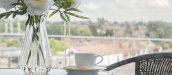 Morland House Apartments