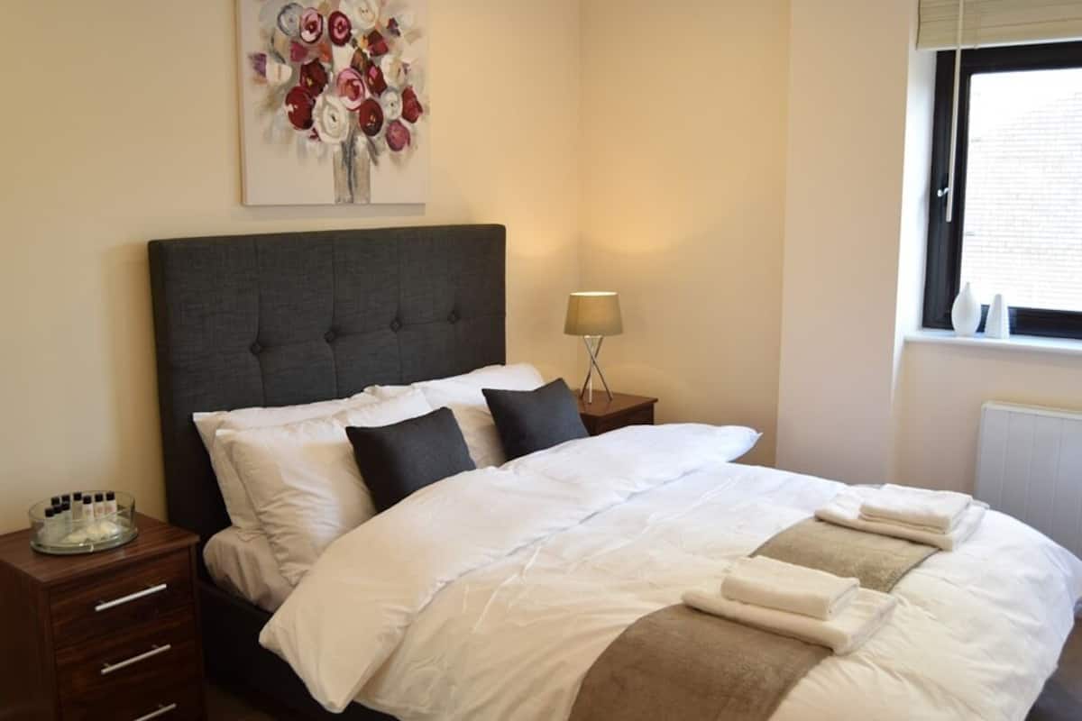Apartment, Private Bathroom (Two Bedroom with Sofa Bed) | 1 bedroom