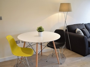 Dining - Morland House Apartments (Romford)