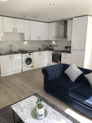 Apartment, eigenes Bad (2 double bed apartment ) | Wohnbereich