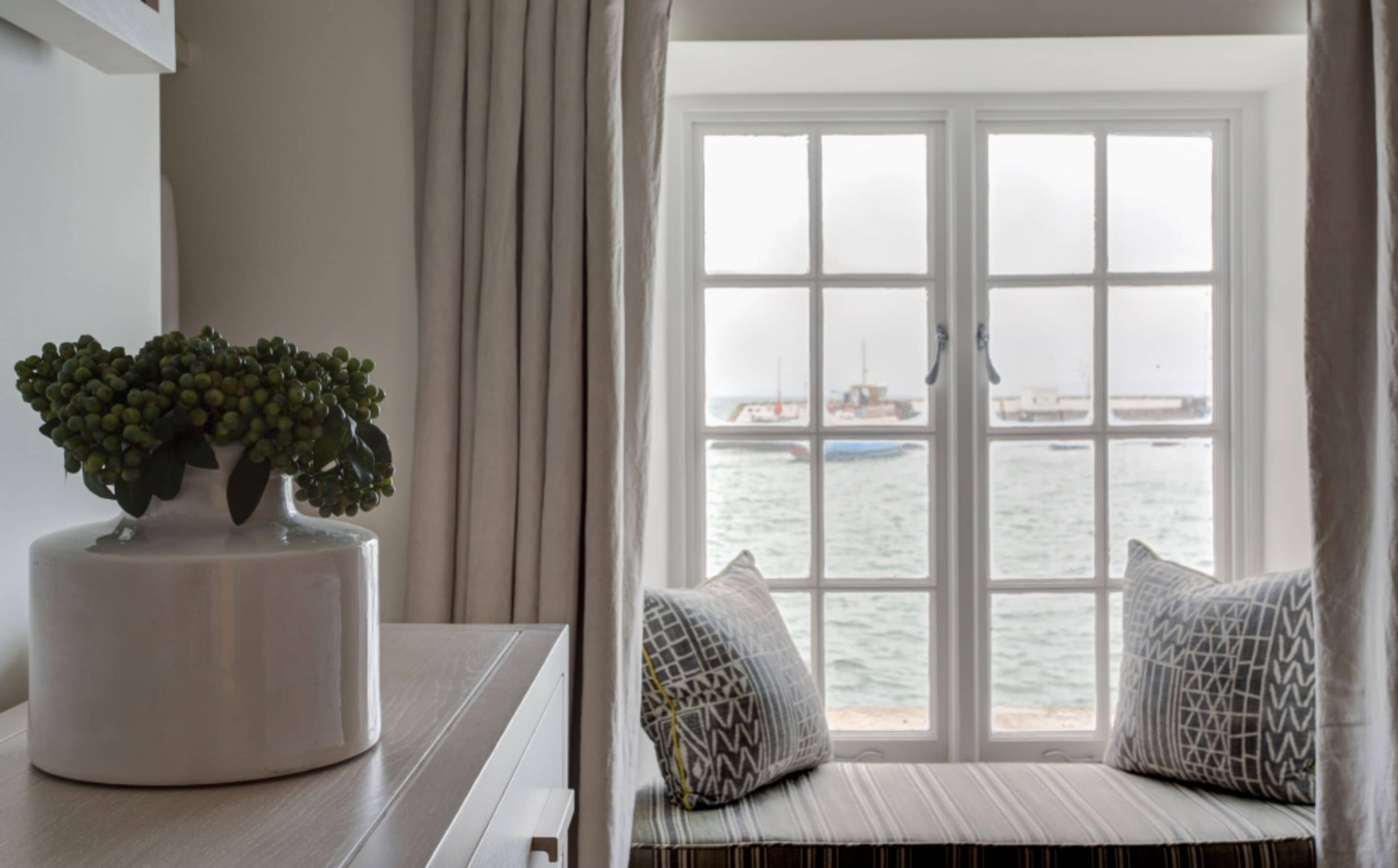 deluxe room, harbour view (harbour view) | view from room