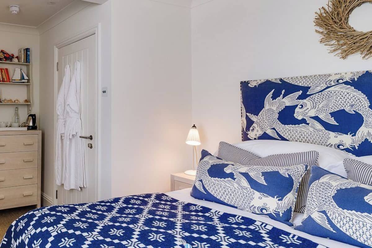 Chambre Double Classique, 1 grand lit (Village Cosy)