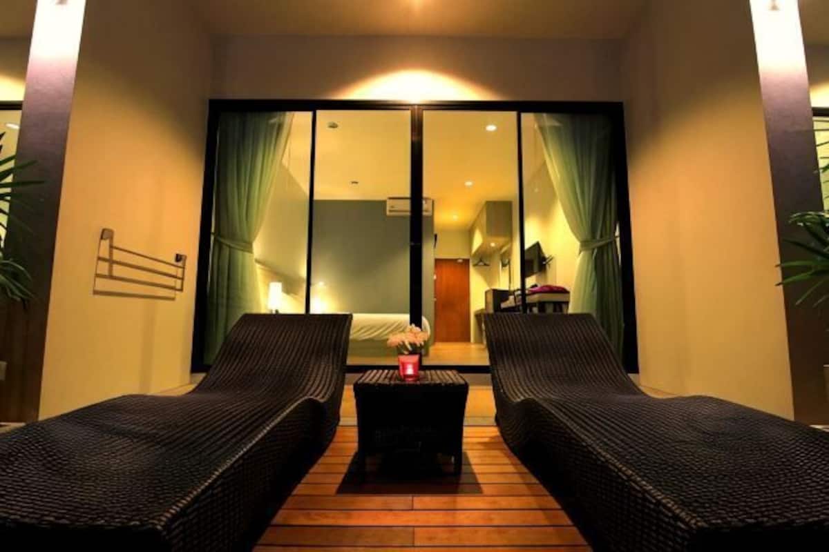 In-room safe, desk, laptop workspace, blackout drapes