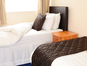 Room - Pinewood Guest House (Whitby)