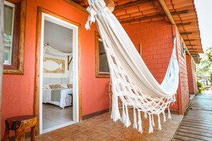Habitación doble estándar | Minibar, cortinas blackout, insonorización y ropa de cama 