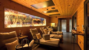 Een bubbelbad, hotstone-massages, diepe bindweefselmassages